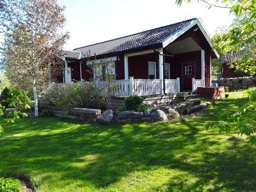 B&B Västerås - The Cottage Badelunda - Bed and Breakfast Västerås