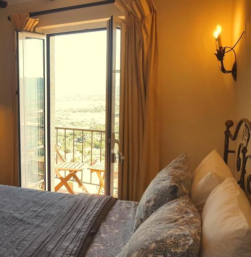 CASA DO CASTELLO MONSANTO in Monsanto