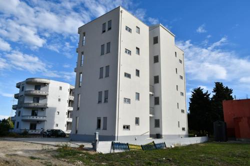 Lux Kalimera Apartments - image 13