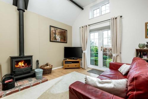 Criddlestyle Cottage - 5 bedroom New Forest Holiday Home