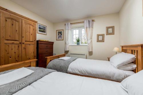 Criddlestyle Cottage - 5 bedroom New Forest Holiday Home