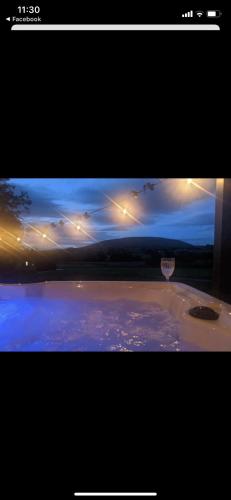 Little lake couk Little lake couk