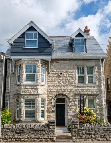 Millbrook Guest House - Accommodation - Swanage