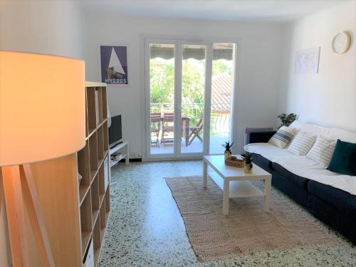 Beaux appartements 3 pièces avec espaces extérieurs et parking - proche plage - Location saisonnière - Hyères