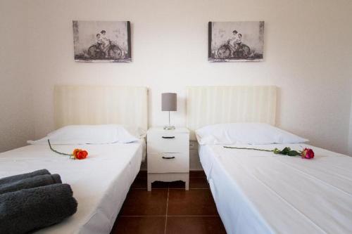  Holidays2Torremolinos Apartamento de 3 dormitorios con terraza y piscina comunitaria in Torremolinos