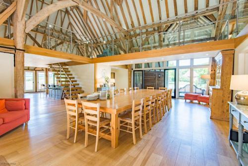 Viesnīcas āriene, Great Higham Barn Complex by Bloom Stays in Milstead