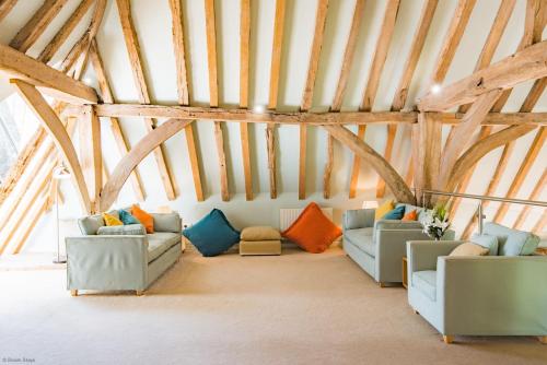 Viesnīcas āriene, Great Higham Barn Complex by Bloom Stays in Milstead