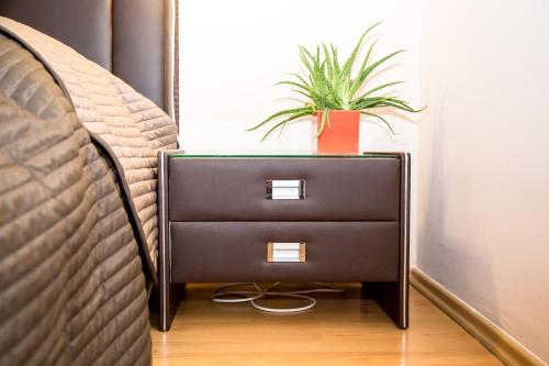 Arpad Bridge Apartments - image 10