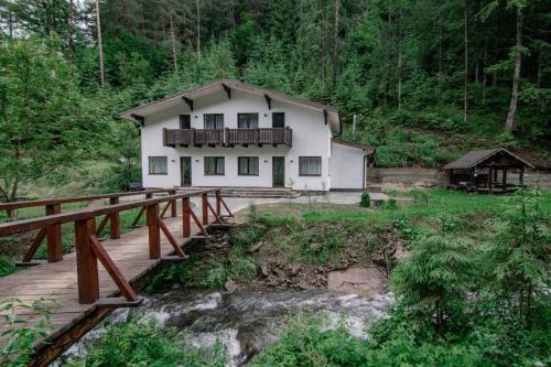 Котедж Грабовець - Location saisonnière - Mijgiria