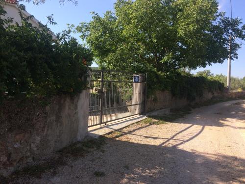  Holiday home "Kike & Mara" in Drniš