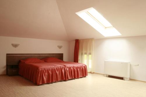 Hotel Alafrangite - image 14