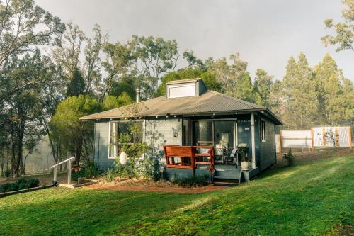 Bandalong Cottages