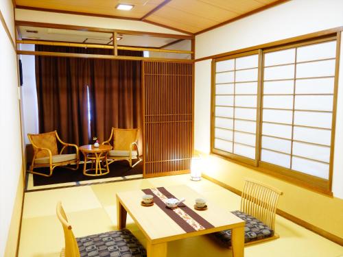 Japanese-Style Triple Room