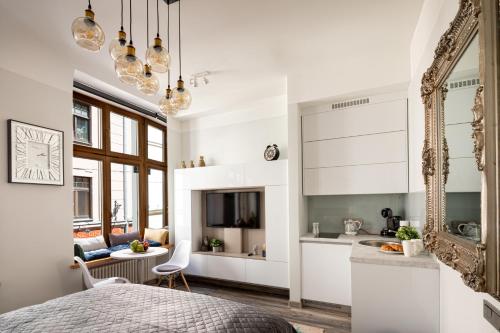 Art Design King Bed Studio Apartment In Old Town, Riga (foto 2)
