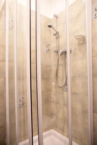 Small Single Room