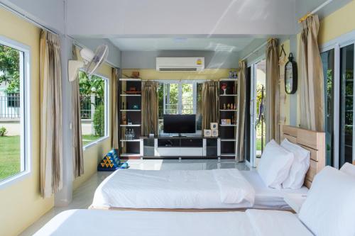 RiverTree House in Hat Kham