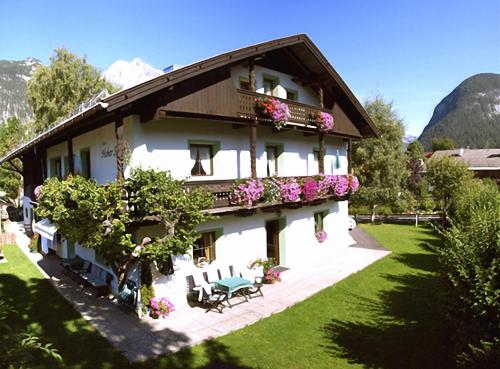 Haus Hoher Sattel in Leutasch, Österreich