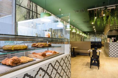 อาหารและเครื่องดื่ม, U Hotel Villa - Gomá in ซาราโกซา