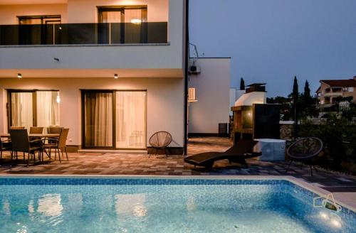 Luxury Villa MetraMaris2 - image 6