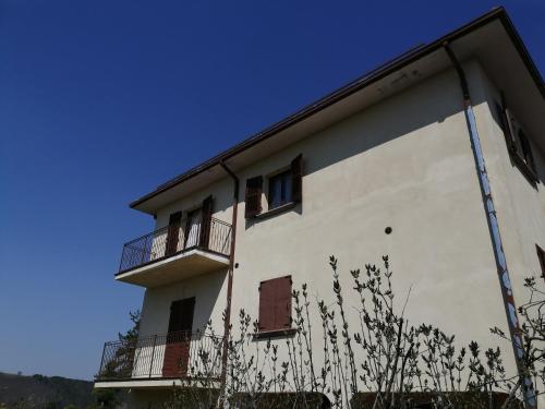  Mille papaveri rossi Casa di Angela in Serravalle di Chienti