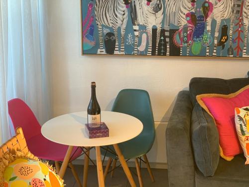Sorrento Back Beach Apartment at Oceanic Apt 7 in ซอร์เรนโต