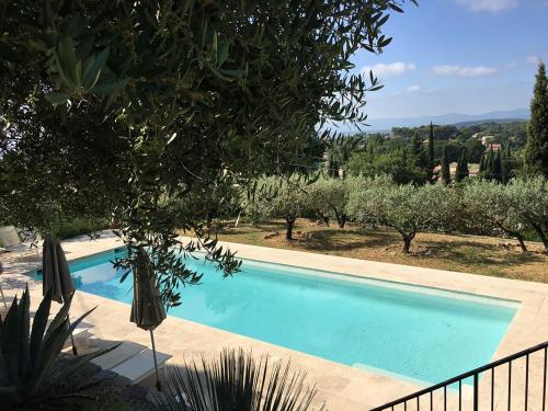 . LE NOMADE au Clos en Provence