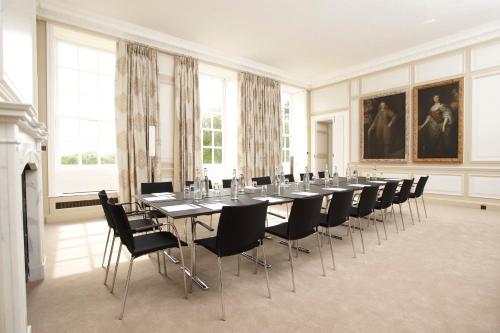 Chicheley Hall - image 5