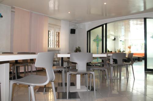 Hotel Vernel - main image