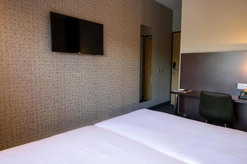 Best Western Plus Hotel Groningen Plaza - image 2