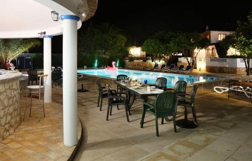  CASA BEACHCOMBER Le jardin des Arts in Lagos