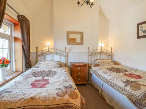 Lees Moor Cottage - image 9