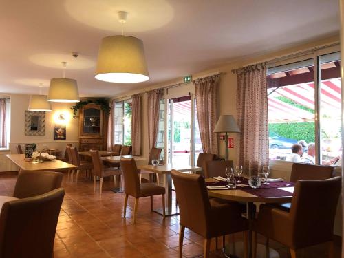 Logis Hotel Grangier - 레스토랑