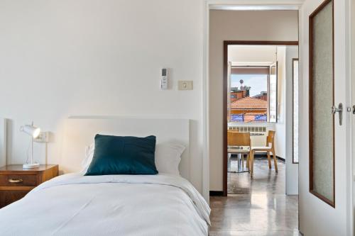 San Donato Bologna Fiere Apartment - image 14