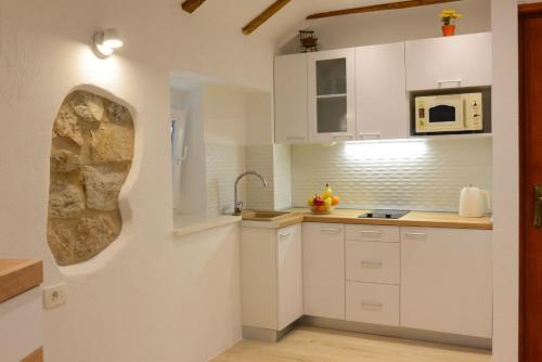 Veli Varos OLD TOWN Deluxe APARTMENT City Centre, Split (photo 7)