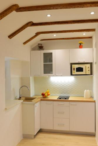 Veli Varos OLD TOWN Deluxe APARTMENT City Centre, Split (photo 6)