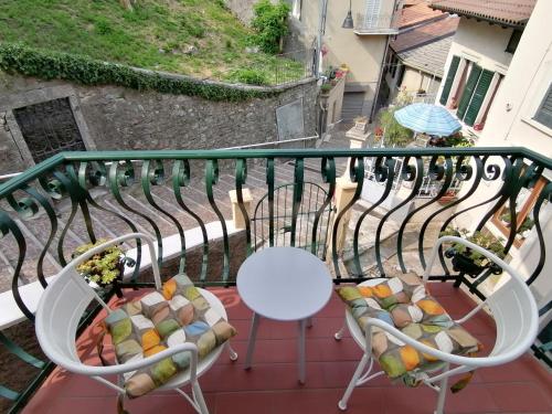 Balcony/terrace, Via Funicolare in Brunate