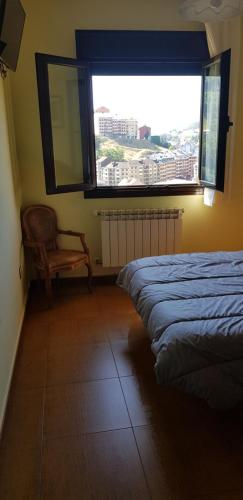 Standard Single Room with Mountain View
