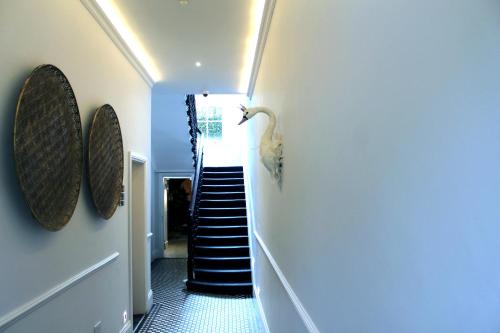 1 Craven Hill Gardens 5