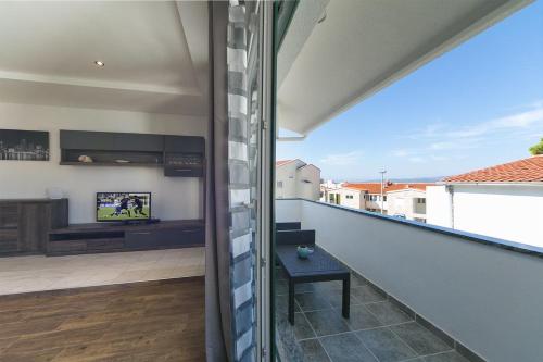 Two-Bedroom Apartment image 3