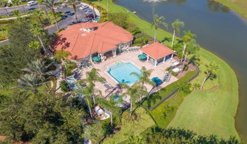 8BR -private swimming pool -gated resort community -suitable for family & group getaways -5 miles to