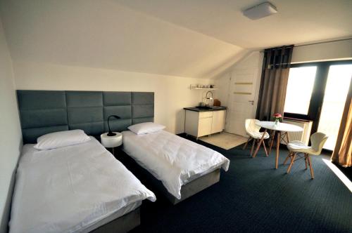 Apartment with Lake View