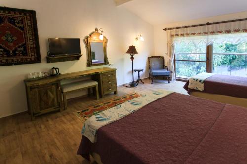 Pyramid Boutique Hotel - image 9