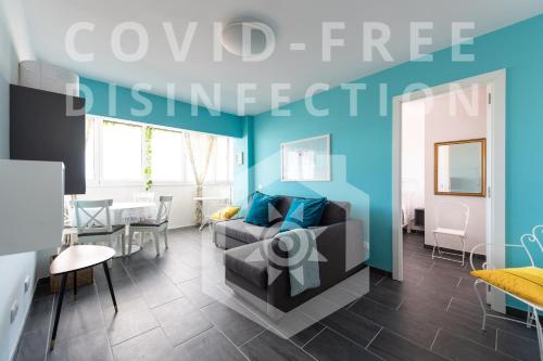  Downtown APT 5 min Walk to Las Canteras Beach, Pension in Las Palmas de Gran Canaria
