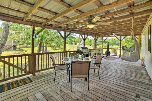 Murray Getaway with Deck Near Fishing and Boating! in Murray, USA