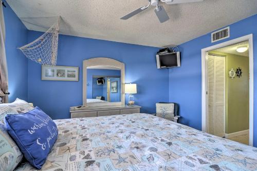 Sunny Seaside Condo with Pool and Walk to Beach! - image 11