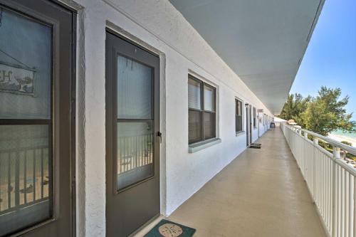 Sunny Seaside Condo with Pool and Walk to Beach!