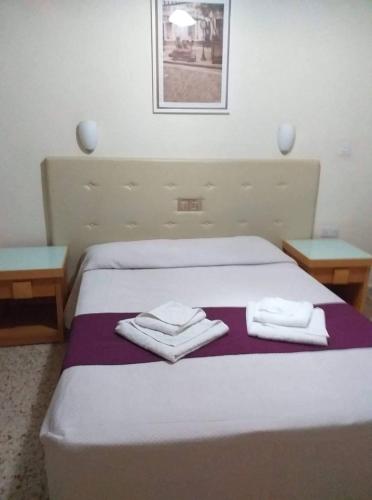 Minaides Hotel - main image