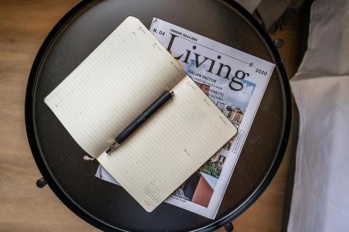 Emilia Suite Essence Emilia Suite Essence