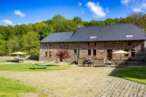 A szálláshely kívülről, B&B HOTEL IN FERME DE LEUZE nabij Durbuy, eigen laadpalen in Somme-Leuze
