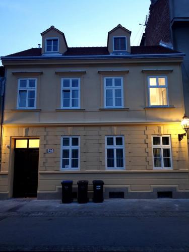  Apartments Beautiful You Are 2, Pension in Zagreb
